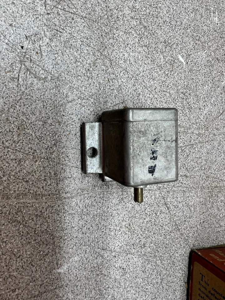 NEW IN BOX VEEDER ROOT PART AJ 114524 - Image 3 of 4