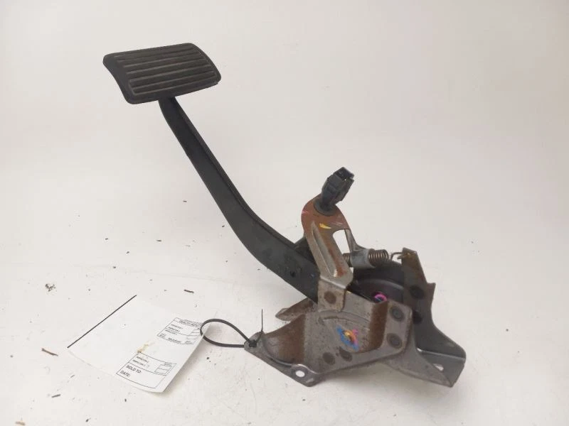 Pedal de freno Honda Pilot 2006 Foto 3 de 4