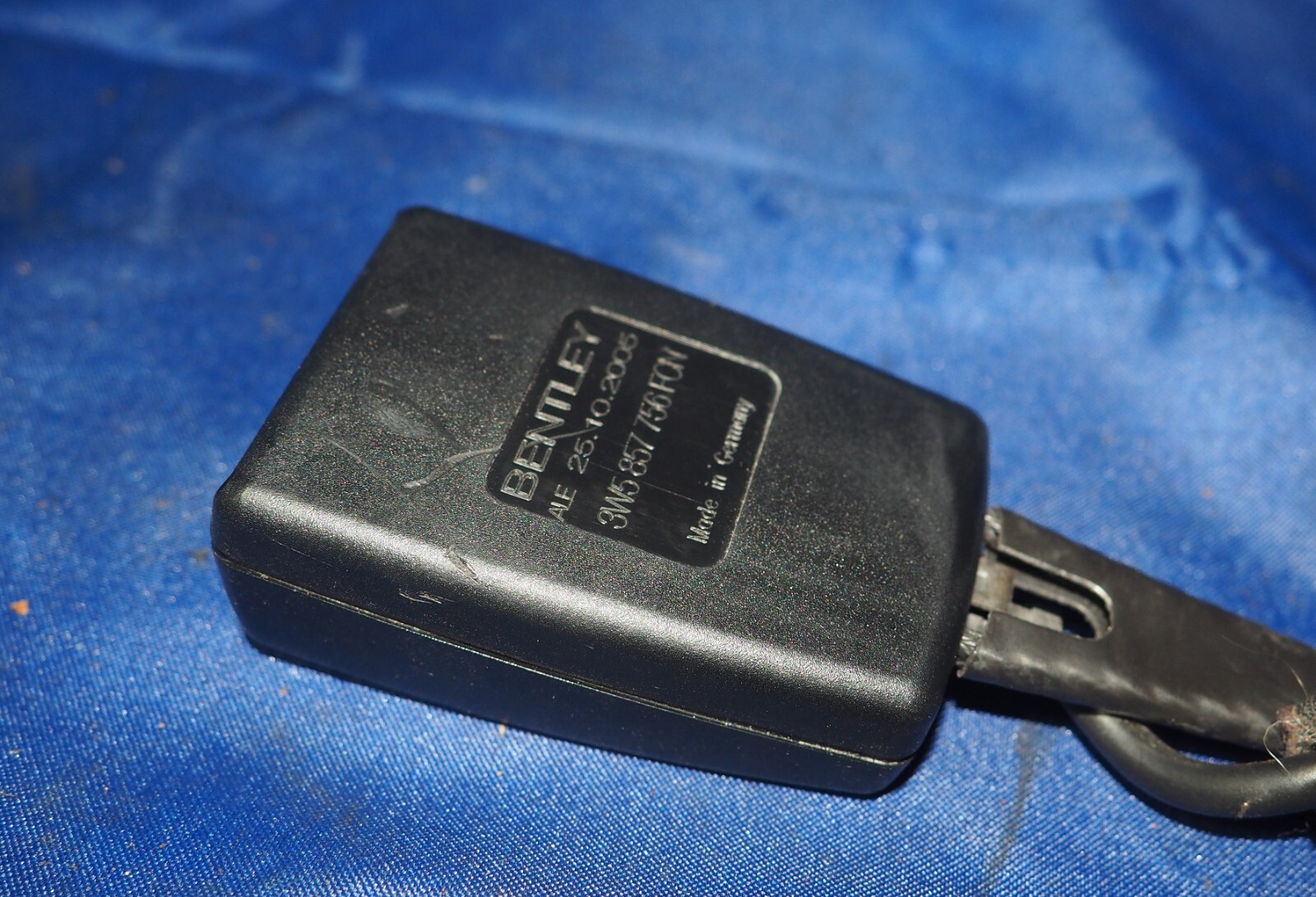 2006-2012 Bentley Flying Spur Front Passenger Right Seat Belt Buckle Genuine OEM