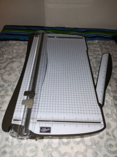 Stampin Up Paper Trimmer Cutter Guillotine - Afbeelding 1 van 7
