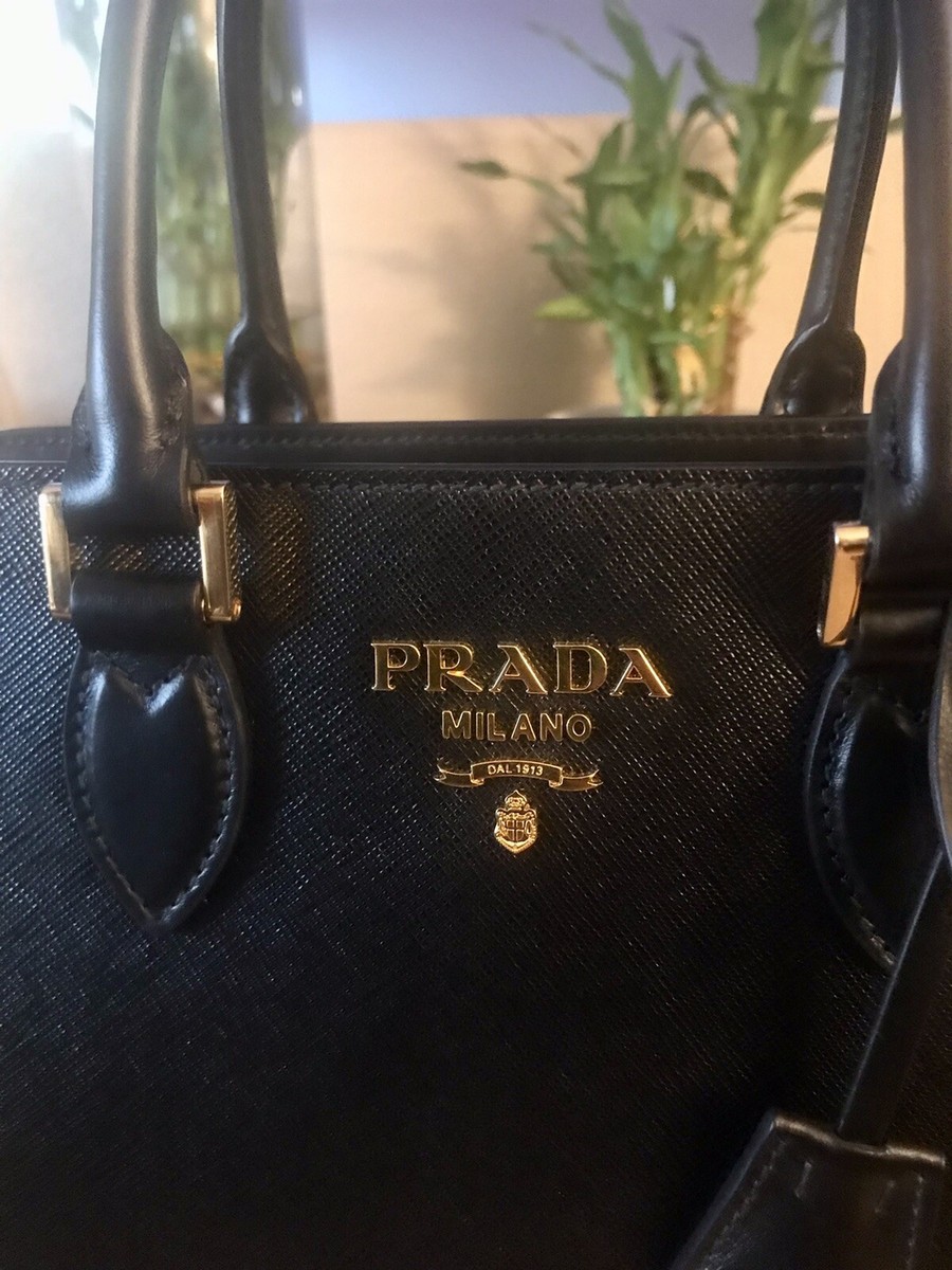 【PRADA】LEATHER HANDBAG Prada Leather Shoulder Bag | italist