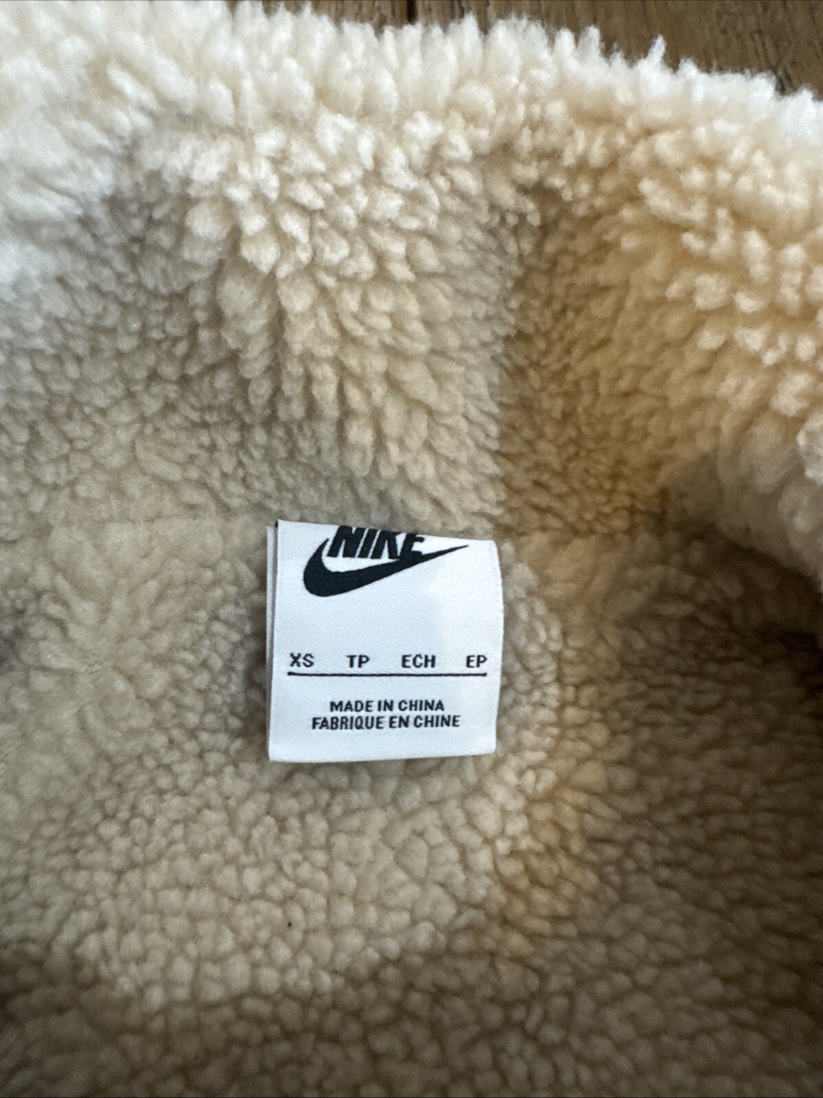 Nike Shearling Lined Boxy Lightweight Jacket Size… - image 3