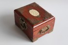 Vintage Antique Chinese Lacquered Wood Jewelry Box With Embossed Asian Carving — photo 3