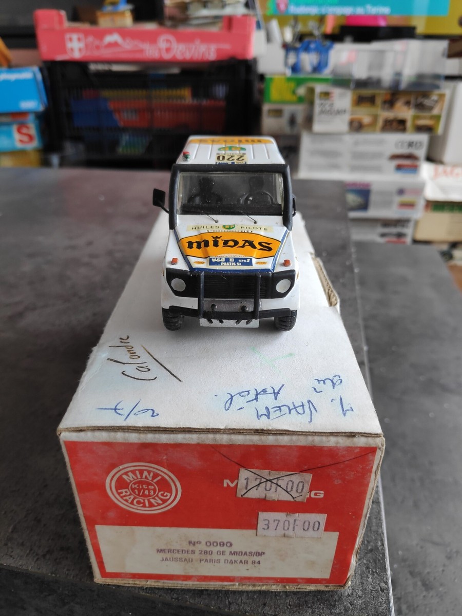 DS 9 Performance Line 1/43 ミニカー MINIATURE DS 9 PERFORMANCE LINE MIDNIGHT BLUE 1:43 | モデル