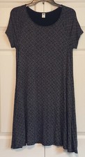 Old Navy Black Geometric Stretch Knit Short Sleeve Swing T-Shirt Dress Size M