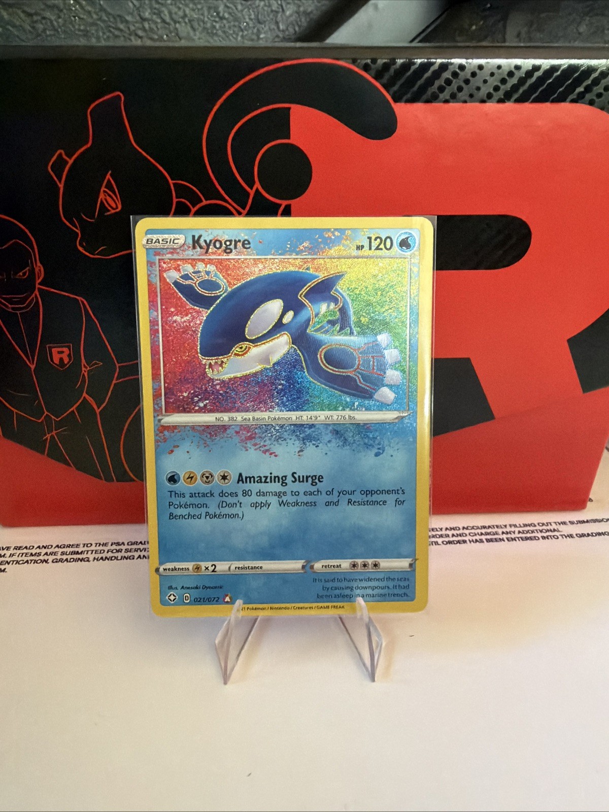 2021 Pokemon, Shining Fates, #21/72 Kyogre, Holo Amazing Rare NM