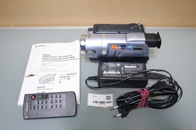 Sony Handycam DCR-TRV140E Digital8 Camcorder Set, voll funktionsfähig Gebraucht!