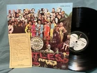 The Beatles  "Sgt Peppers"    JAPANESE    with INSERT     1969    Apple Label