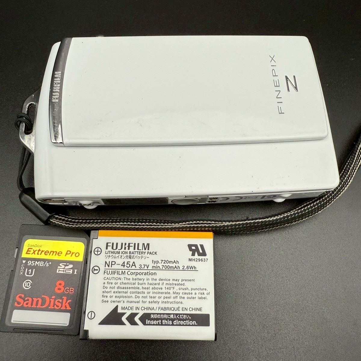 富士フイルム FinePix Z110 white Amazon | FUJIFILM デジタルカメラ FinePix Z110 光学5倍 ホワイト F