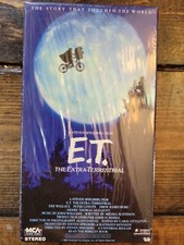 E.T. The Extra Terrestrial VHS 1982 Black Green Cassette MCA 77012 SEALED NEW