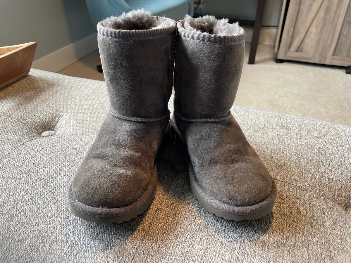 UGG Bailey Boot - Kids' - Free Shipping