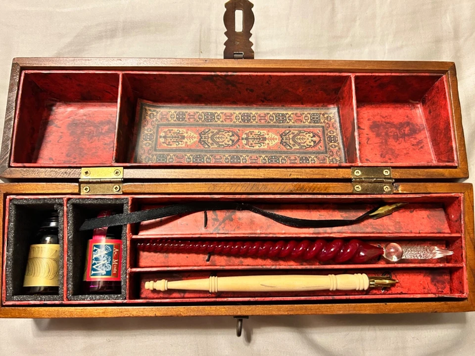 Authentic Models San Marco Glass Stylus Set In Wood Box & one George F Ross tip - Image 4 of 4