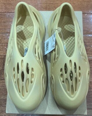 Adidas Yeezy Foam Runner Desert Sand Kids Sz Brand New