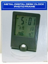 DESKTOP DIGITAL ALARM CLOCK, DATE DAY YEAR TEMP W/ BLUE BACKLIGHT  PHOTO FRAME