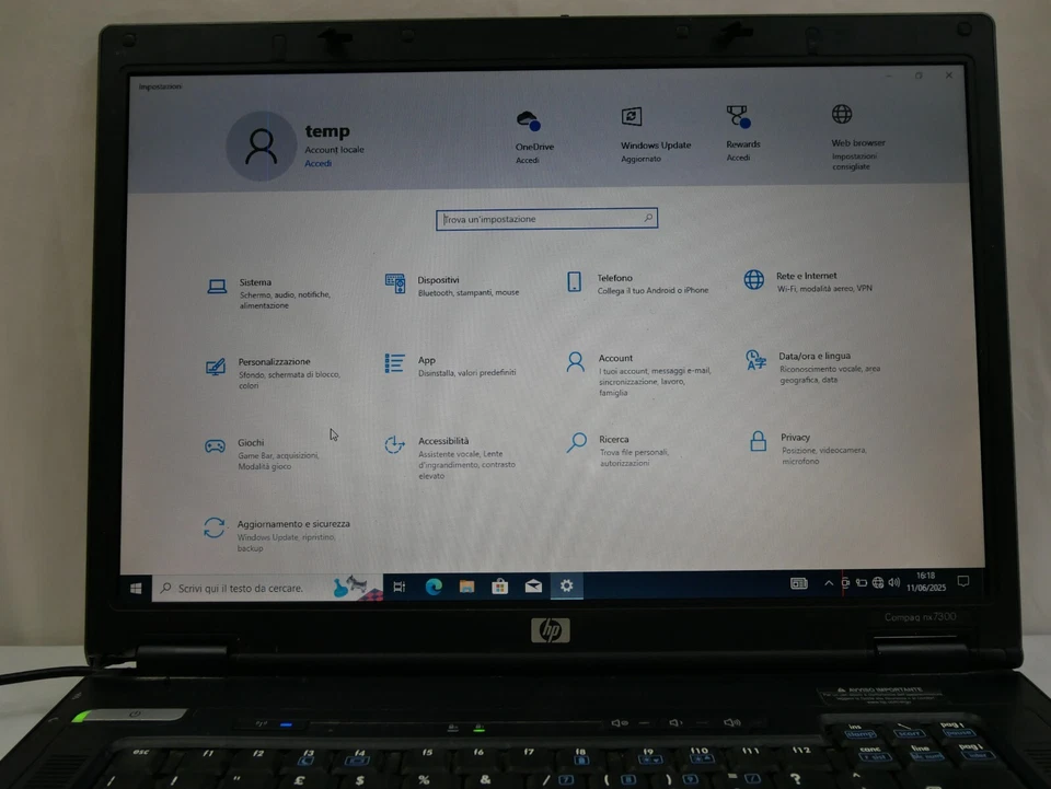 HP Compaq NX7300 2GB RAM 160GB HDD Windows 10 - Immagine 2 di 4
