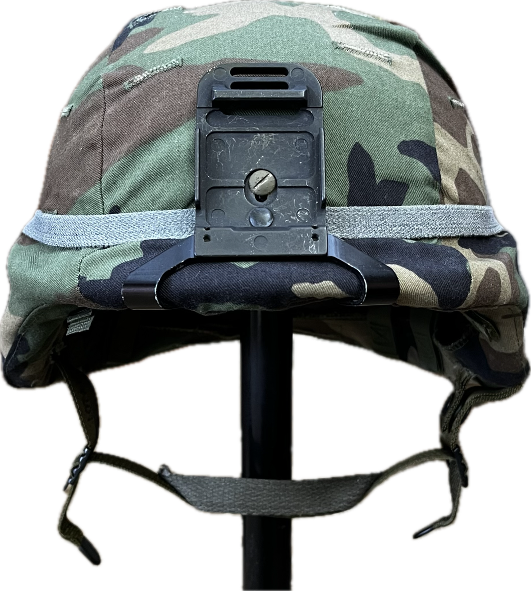 Large PASGT Ballistic Combat Helmet & Norotos Shroud Goggles