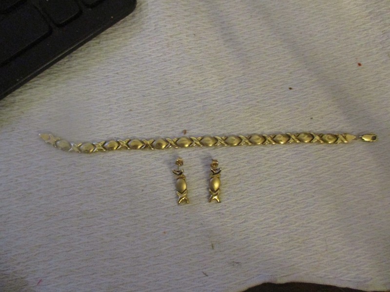 Vintage T & C 10K Gold Hugs and Kisses Bracelet and Earrings