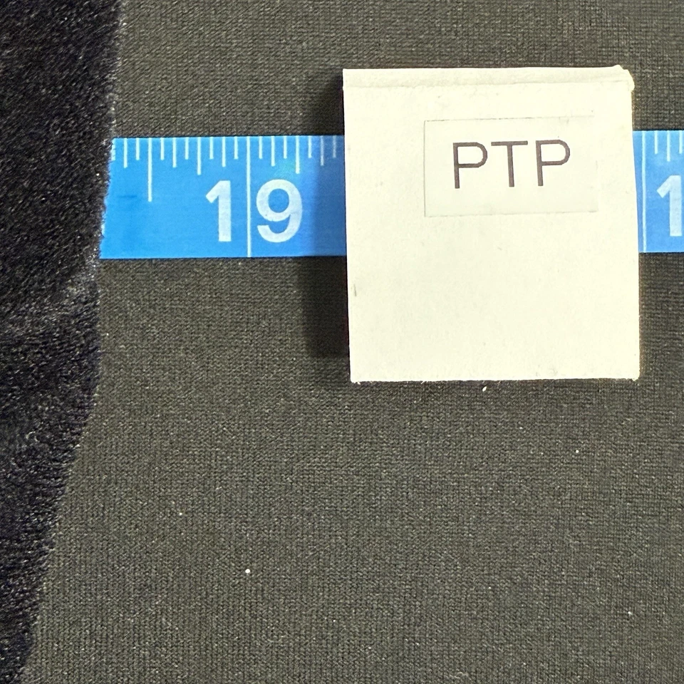 Vintage La Femme de Vanity Fair Roupão de Veludo Feminino P/M Preto Renda Longa Crochê - Imagem 3 de 4