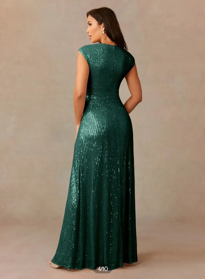 Mother of the Bride/Groom Dress, New with Tags from Azazie, Size 20W - Image 2 of 2