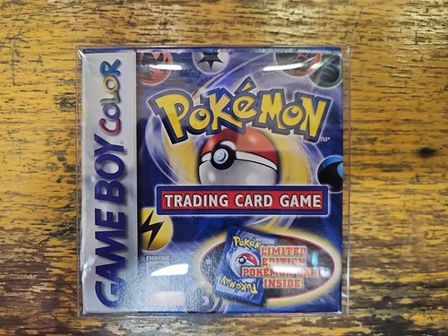 Crisp Pokémon Trading Card Game Nintendo Game Boy Color, 2000 CIB W/Card + Case - Picture 15 of 16