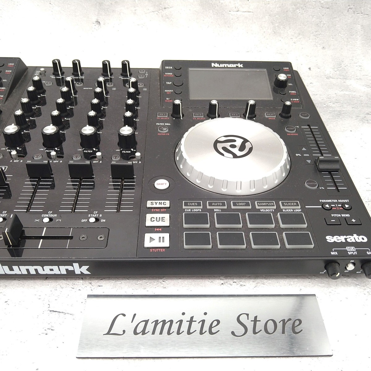 Numark DJコントローラー NV 4デッキ PCDJコントローラー 革新的なプロフェッショナル・4デッキDJコントローラ「Numark NV