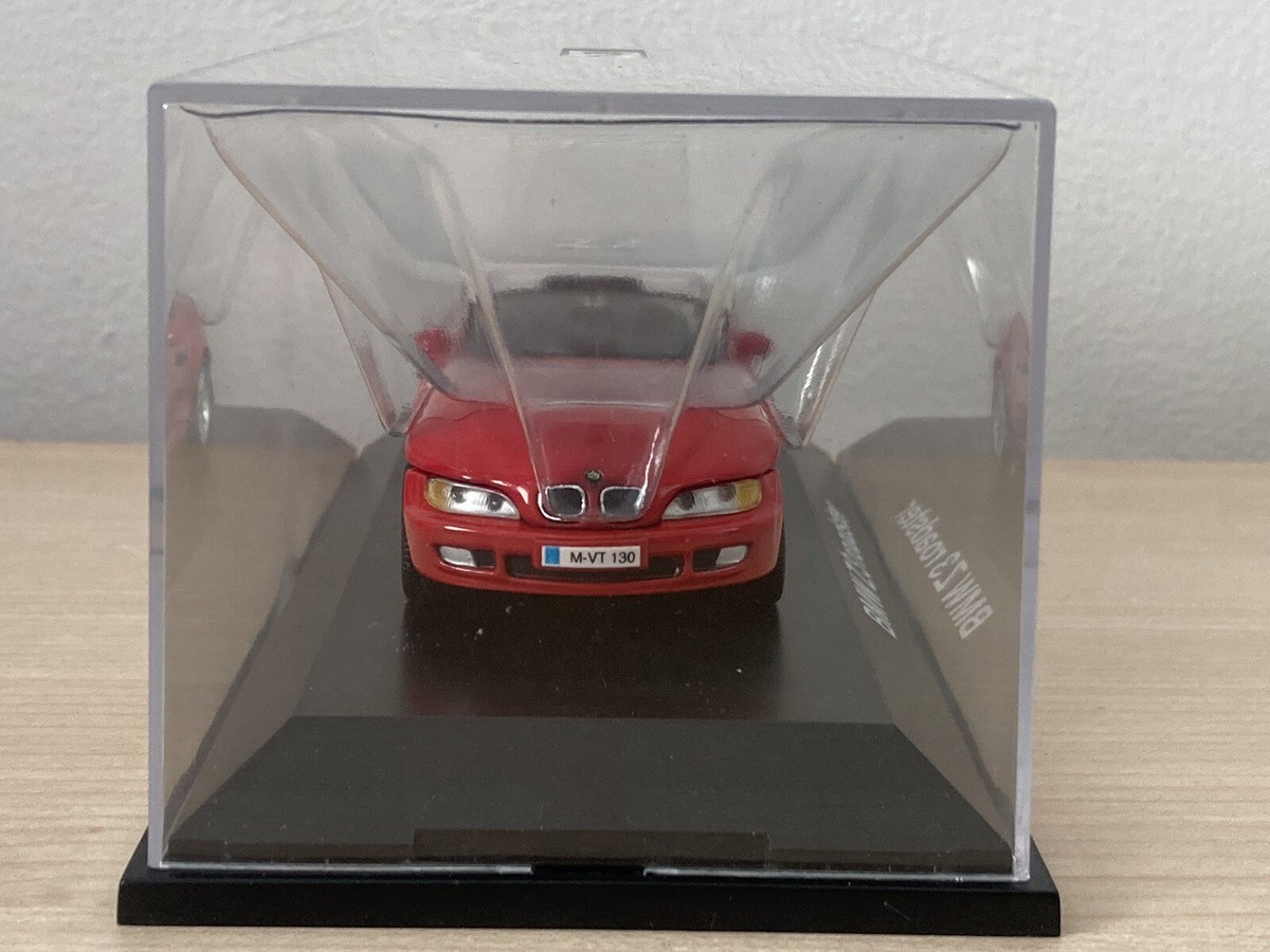 ミニカー 1/43 BMW Z3 roadster 1/43 MAISTO MOTORIZED POWER RACER BMW Z3 CABRIOLET BLUE