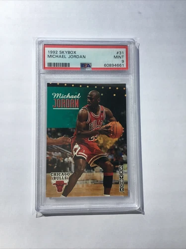 1992 NBA Skybox #31 Michael Jordan Chicago Bulls PSA 9 MINT