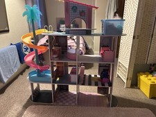 Lol doll House