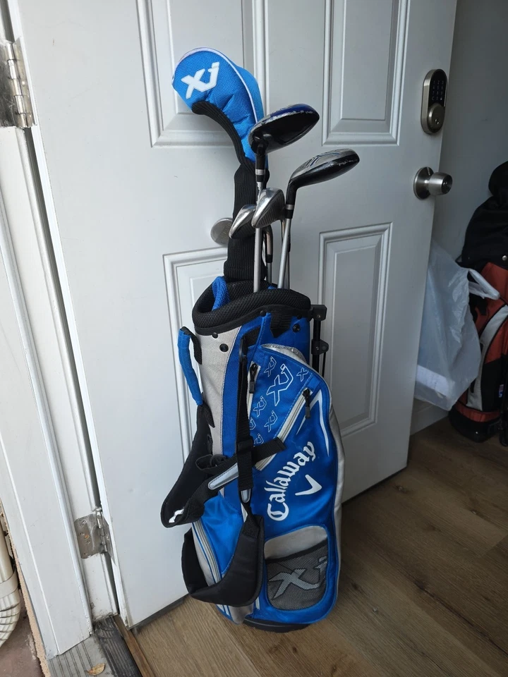 Juego de 6 palos de golf para mano izquierda Callaway XJ Junior con bolsa para 54"-61" de altura Foto 2 de 4
