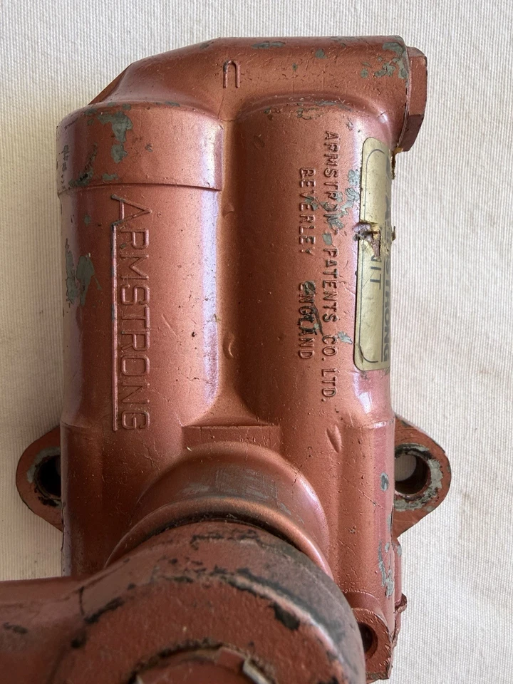 Juego de Amortiguadores Traseros Armstrong Triumph TR6 Foto 3 de 4