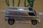 Hot Wheels Super Van Redline 1976 W/ Paint Wear Red Line Die Cast Flying Colors