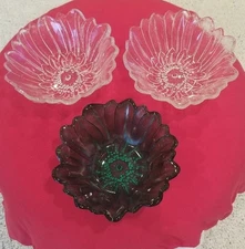 Vintage Indiana Bowls (3 In Set) 2 Clear/1 Emarald Green-Excellent Condition 