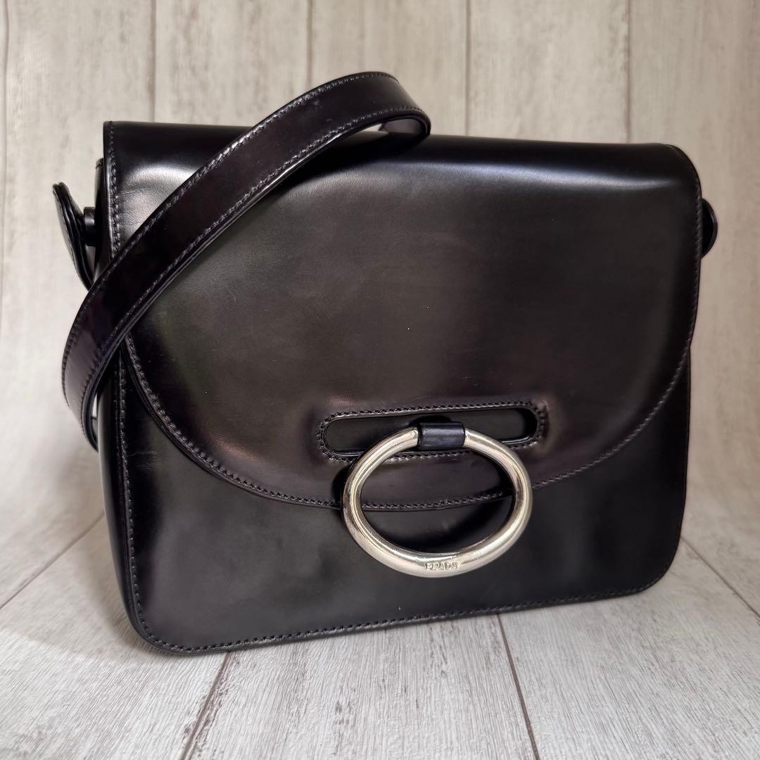 Rare  Item PRADA Patent Leather Shoulder Bag for Entrance Ceremony thumbnail 2