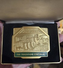 john deere Belt Buckle 9040  8010 Trackor 1999