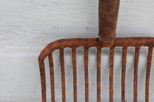 Antique Hay Fork Pitch Fork Primitive Country Barn Farmhouse Decor Farm Tool - Picture 11 of 13