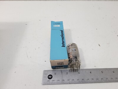 VINTAGE VACUUM ELECTRON TUBE IEC MULLARD 6BE3 6BZ3