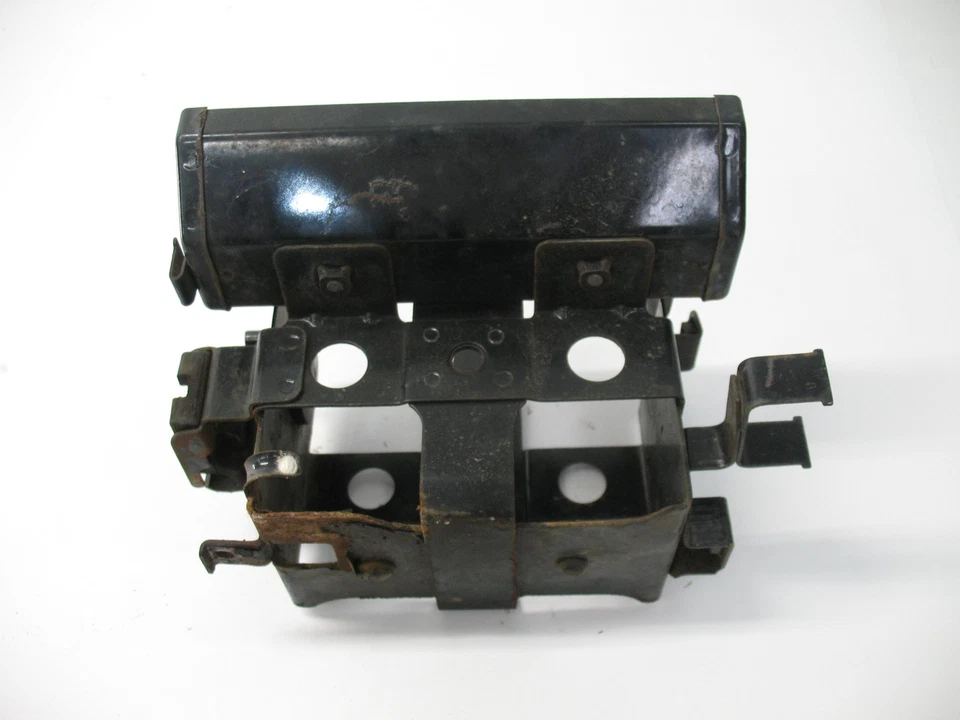 1975 KAWASAKI KZ400 D BATTERY BOX - Image 4 of 4