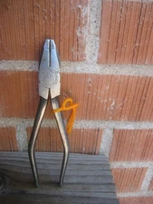 1920s Antique 6" Length UTICA / 3-Diamonds Logo ** Lineman's Pliers No. 1050 USA