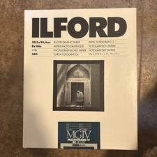 Ilford Multigrade IV RC Pearl 8x10 Black White Paper Open BOX
