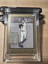 Eddie Mathews Jersey Fusion / Baseball Fusion Game Used Swatch