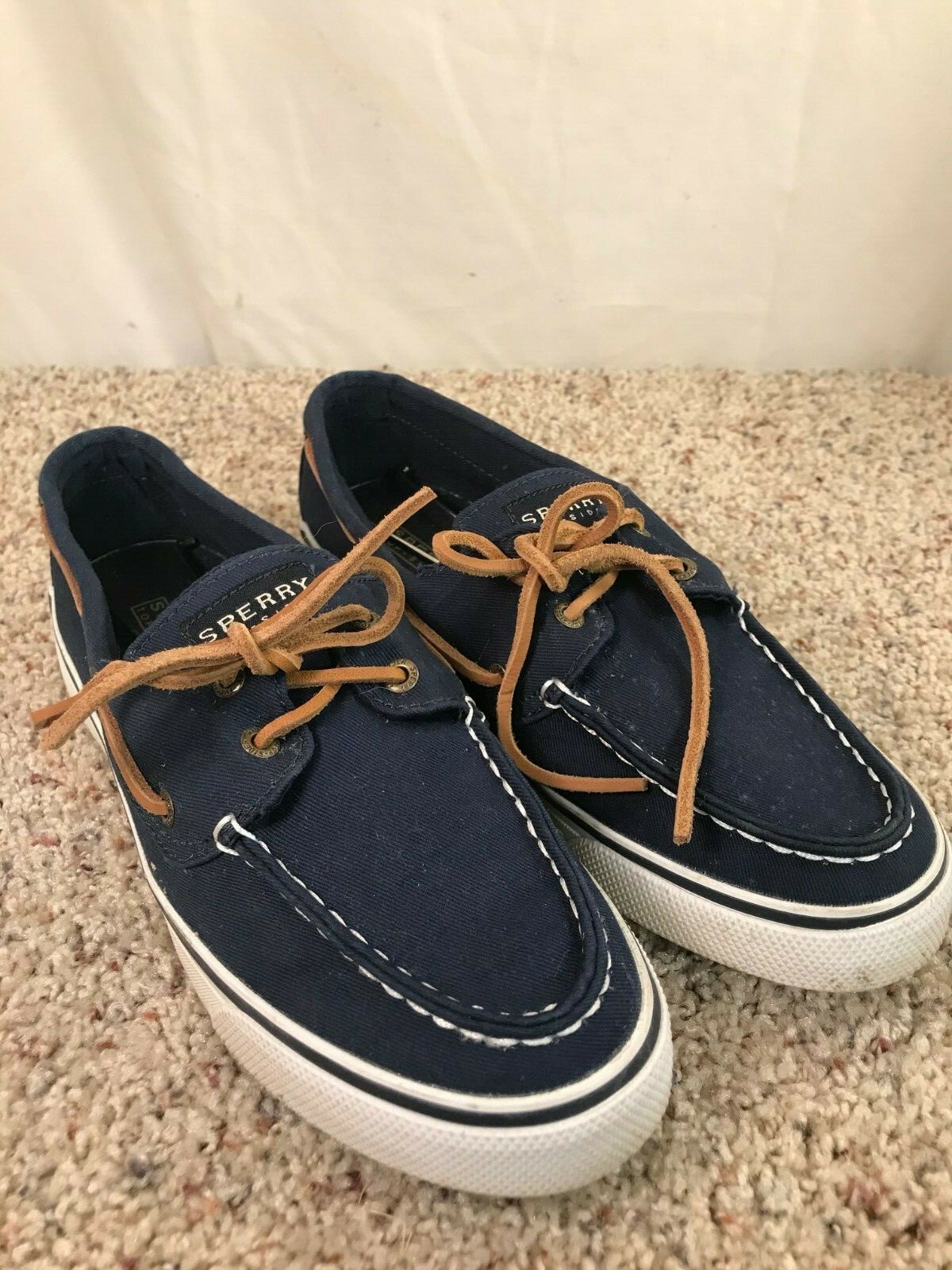 sperry canvas topsiders