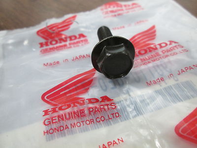NOS Honda Air Cleaner 6mm Flange Bolt TRX125 NSR50 CH80 CB50 90110