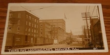 1914 REAL PHOTO POSTCARD THIRD AVENUE TRAIN STATION DOWNTOWN MOLINE ILLINOIS Q4