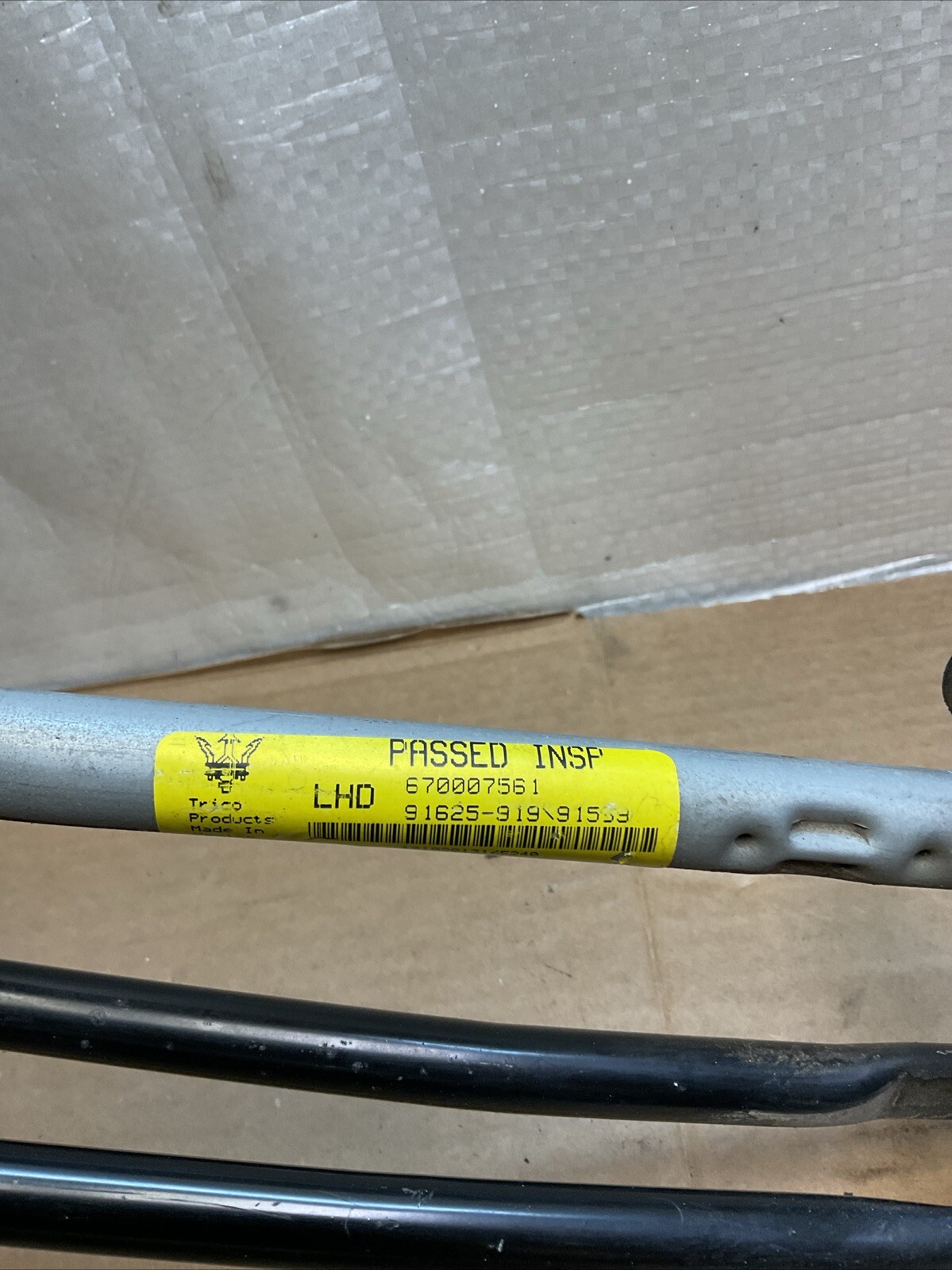 2014 - 2020 MASERATI QUATTROPORTE FRONT WINDSHIELD WIPER MOTOR LINKAGE OEM 19K