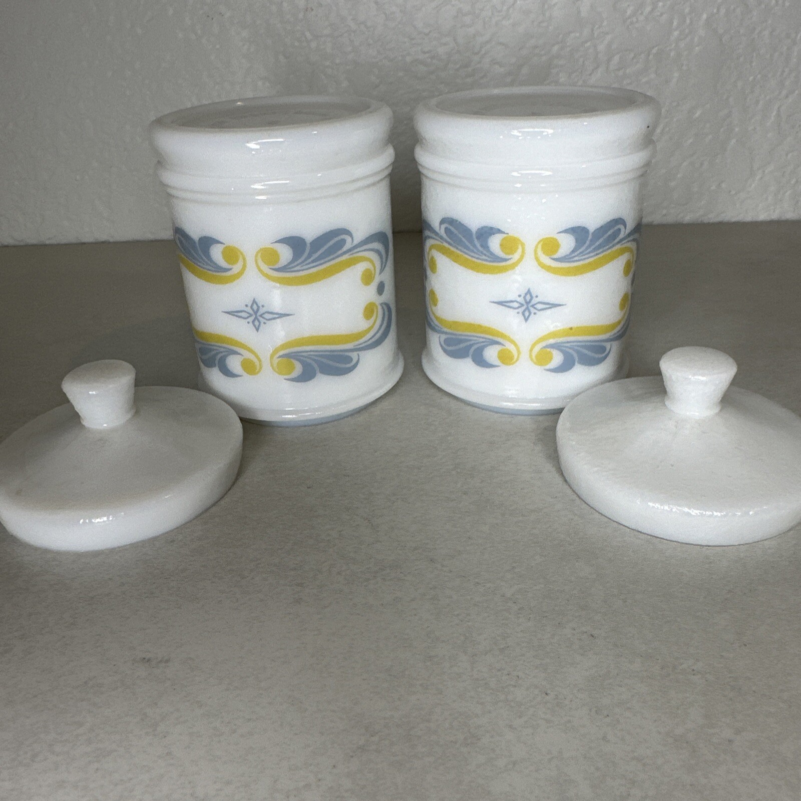 (2)Vintage Merck & Co Sharp & Dohme Milk Glass Apothecary Medicine Jars