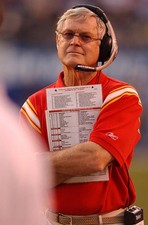 Kansas City Chiefs head coach Dick Vermeil at a game v the San Die- Old Photo 7