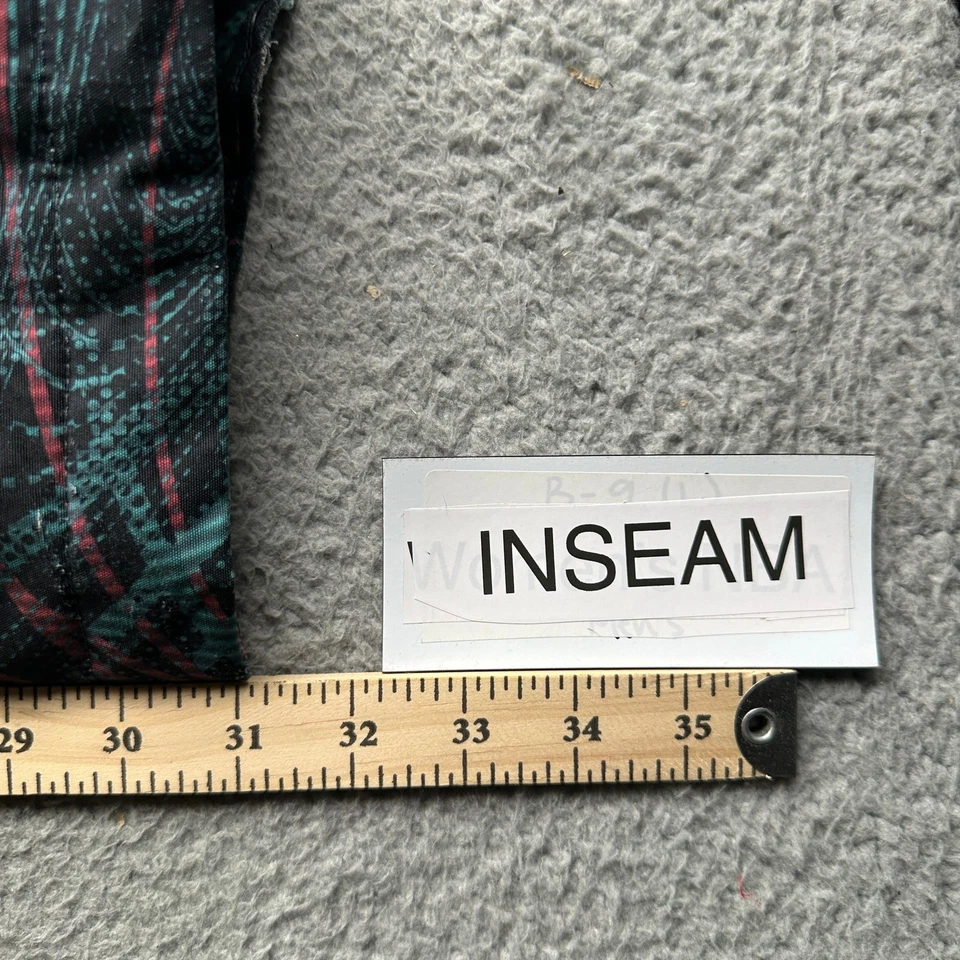 Oakley Thinsulate insulated Snowboard Ski Pants Womens XS Loose Black Geometric - Image 4 of 4