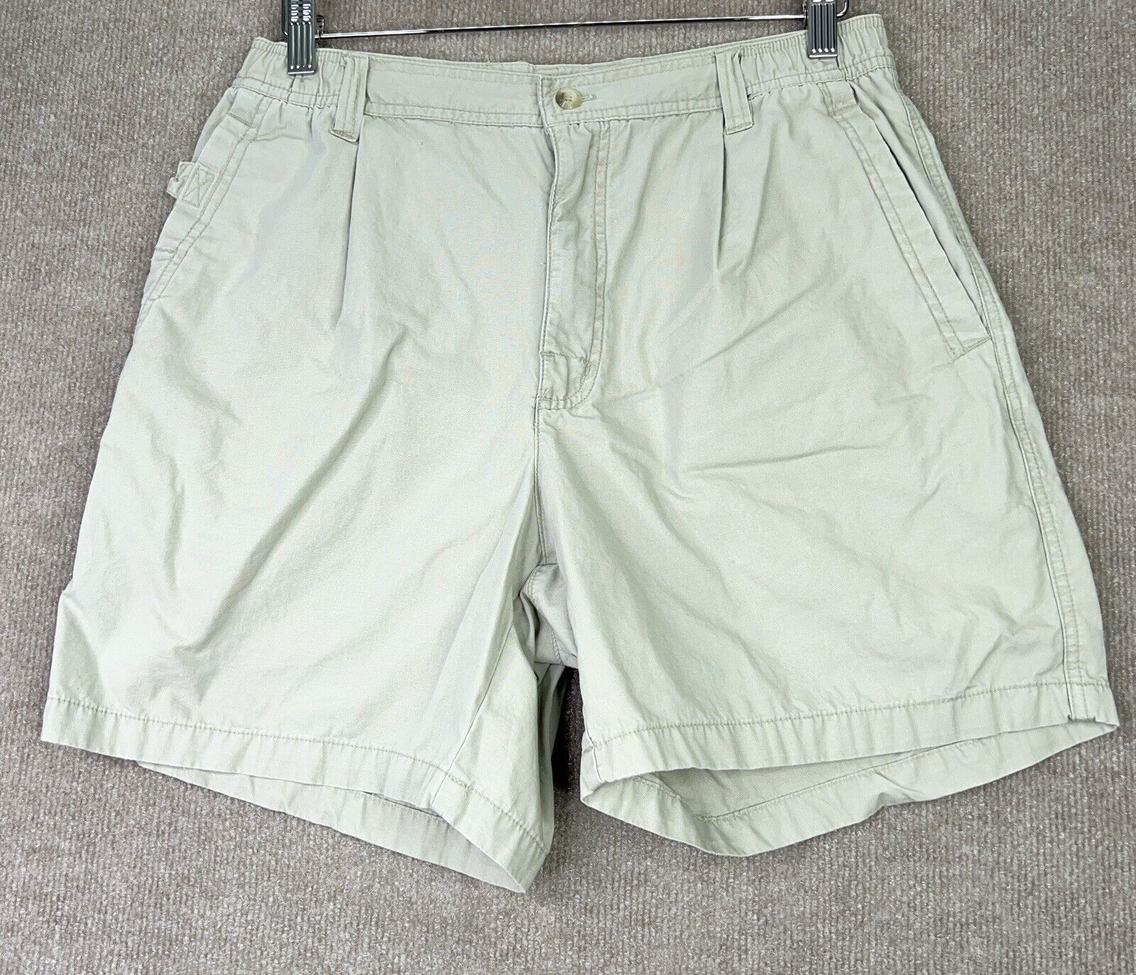 Columbia Shorts Mens Small Tan Pleated Cotton High Rise Chino Hiking Outdoors