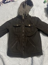 urban republic boys jacket Size 5/6. Good Condition