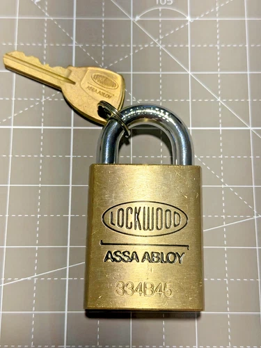 Lockwood 334B45 Padlock - Two original Keys - 334B45/119/KD - product listing photo